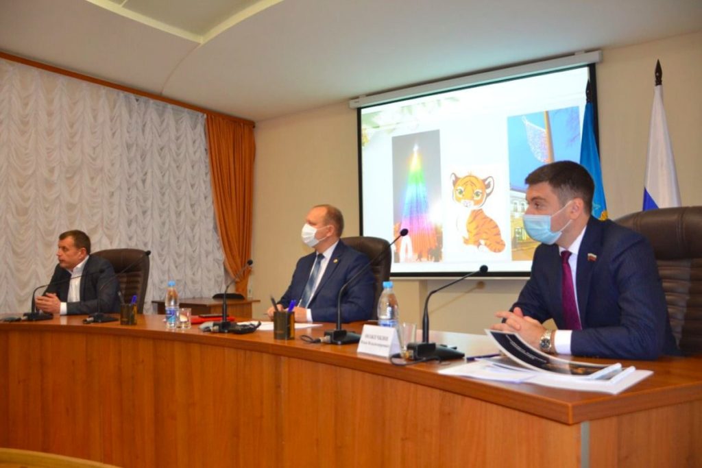 Мэр Ульяновска пригрозил горожанам QR-кодами в транспорте по примеру Татарстана